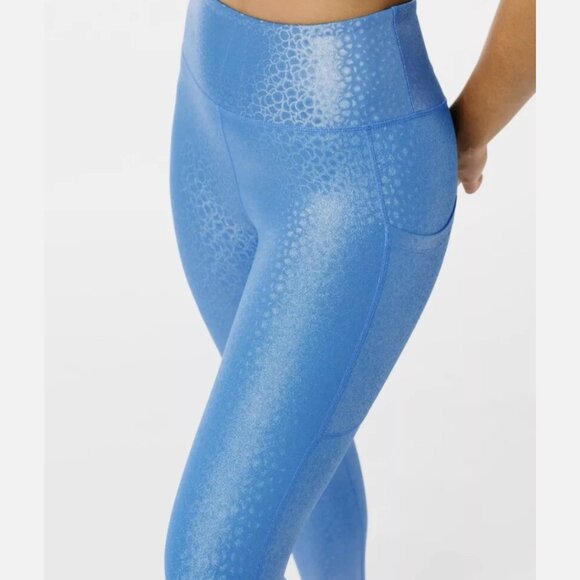 ZYIA Pants - Zyia Active Blue Mermaid Pocket Light n Tight Legging/Capri,Metallic,Size 2